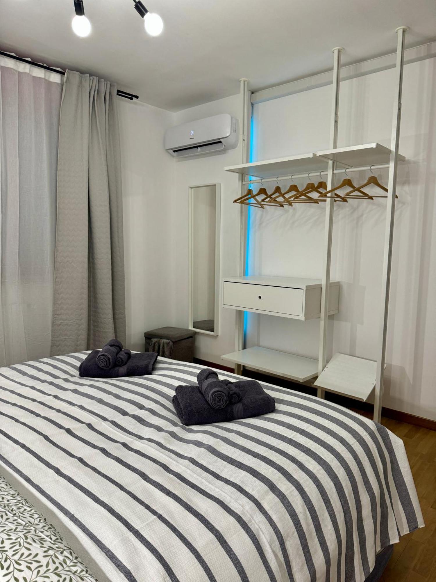 Bed and Breakfast L'Armadio Di Narnia Alzano Lombardo Exterior foto
